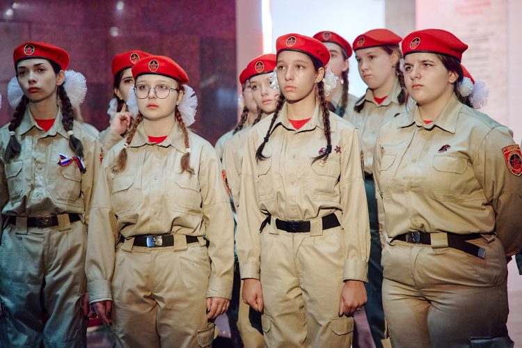 Ребята из Донбасса и Новороссии приняли участие в патриотическом маршруте «История Великой Победы»