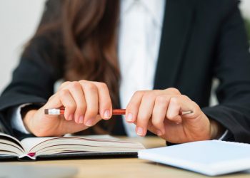 Граждане, чьи трудовые права нарушены, смогут получить бесплатную юридическую помощь