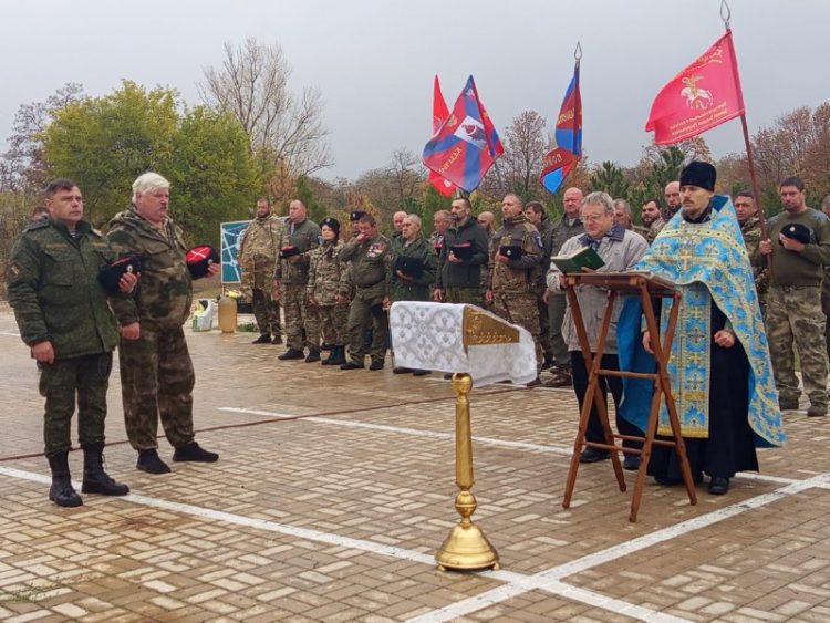 В донецком парке имени А. Захарченко заложили Аллею казачьей славы