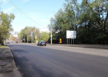 На Ленинском проспекте в Донецке начали укладывать новый асфальт