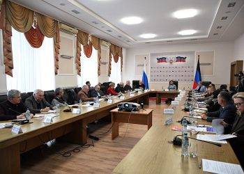 Глава ДНР предложил разработать уникальный архитектурный стиль Донбасса