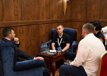 Финалисты конкурса «Донбасс. СВОи Герои» будут помогать налаживать мирную жизнь в ДНР