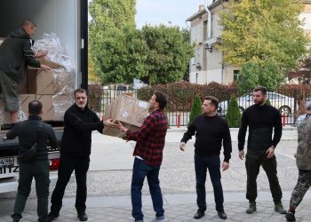 «Деловая Россия» доставила в воссоединённые регионы более 100 тонн гуманитарных грузов