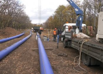 В Торезе заменят 6 км водопровода по улице Островского