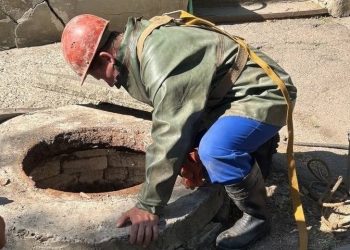 В поселке Зуевка заменили более 100 метров водопровода