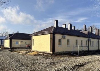 В Волновахе завершается восстановление Центральной районной больницы