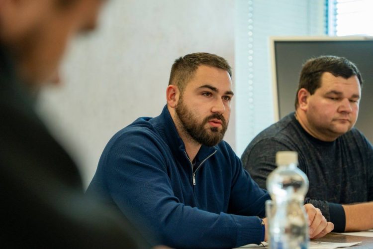 Волонтеры пройдут дополнительное обучение для работы на освобожденных территориях