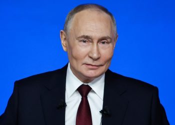 Владимир Путин назвал повышение налогов в России временным