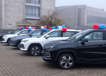 Фонд «Защитники Отечества» обеспечил машинами с ручным управлением еще пятерых ветеранов