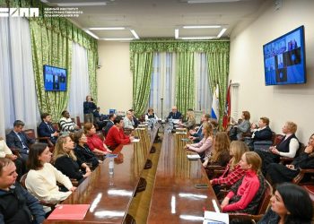 Эксперт ЕИПП представила доклад по социально-экономическому развитию Донецка и ДНР
