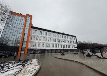 молодежный центр 30/09 в Донецке