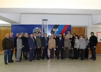 В ДонГУ представили курс лекций о борьбе Донбасса за воссоединение с Россией