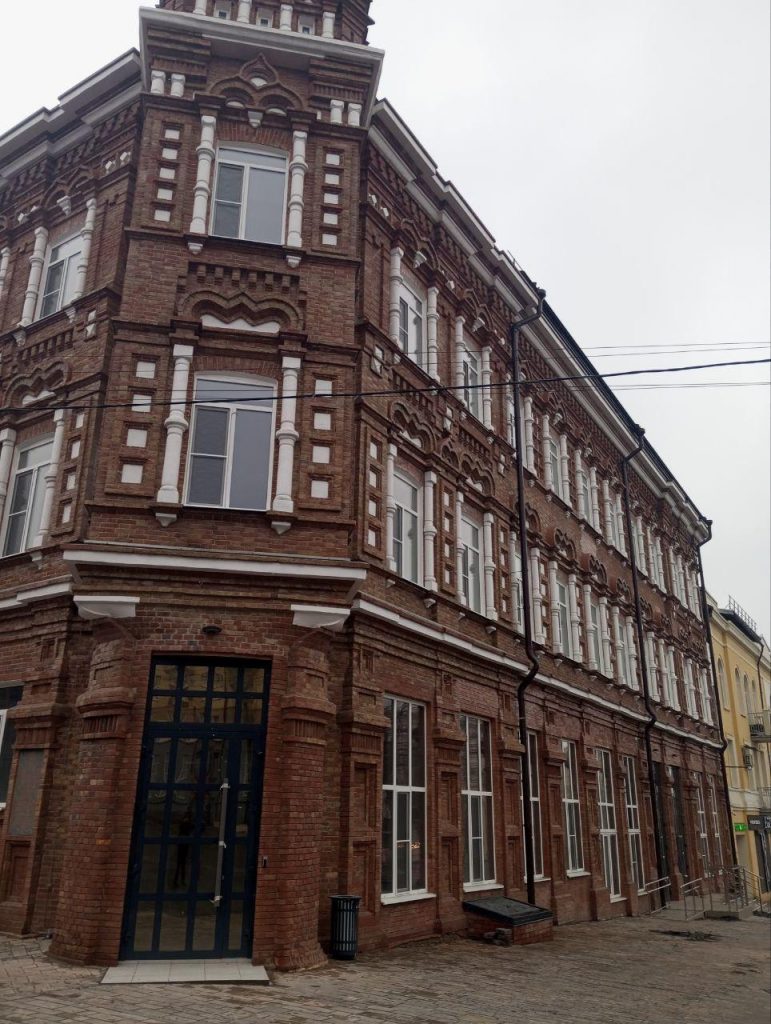 ДК Молодежный в Мариуполе