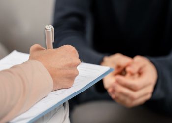 Психотерапевтическая служба ДНР за год помогла 171 ветерану СВО и почти 200 членам семей погибших