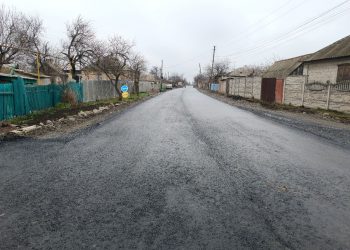 В Иловайске восстанавливают дорогу на переулке Лермонтова и улице Ленина