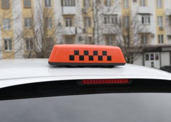 В ДНР усилят борьбу с нелегальными такси и проверки автобусов по безопасности
