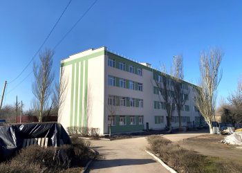 В Торезе завершают капремонт учебного корпуса медицинского колледжа