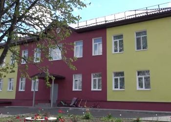 В Шахтёрске при поддержке Сахалина восстанавливают две школы и детский сад
