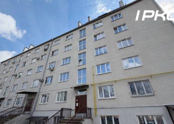 В Мариуполе восстановили ещё пять многоэтажных домов (фото до/после)