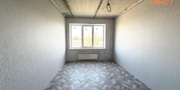 В Мариуполе продолжается активное восстановление жилых домов и квартир (фото до/после)