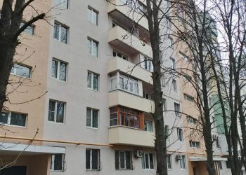 В Мариуполе восстановили три многоквартирных дома на улице 50 лет СССР, Георгиевской и Комсомольском бульваре (фото)