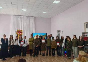 В Иловайске школьники встретились с ветераном СВО в рамках игры «Наследники Победы»