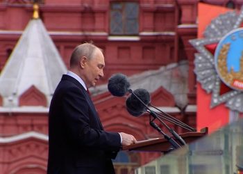 Владимир Путин выступил с речью на Параде Победы в Москве