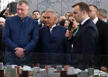 Глава ДНР представил инвестиционный потенциал региона на международном экономическом форуме в Казани