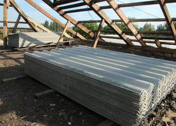 В Донецке с начала 2026 года отремонтировали 160 кровель многоквартирных домов