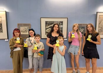 Дети подопечных фонда «Защитники Отечества» посетили памятное занятие в Донецком художественном музее