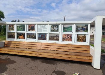 В Иловайске обновили экспозицию арт-объекта «Театральная площадь» к Году единства народов России
