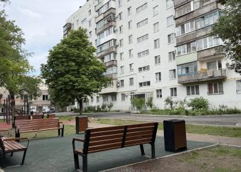 В Мариуполе благоустроили дворы на проспекте Металлургов