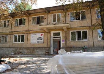 Ясиноватскую детскую школу искусств капитально отремонтируют впервые за 60 лет