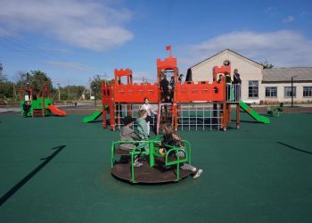 В селе Новоянисоль открыли новую зону отдыха