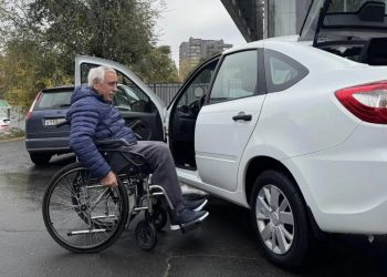 Жители ДНР, пострадавшие на производстве, могут получить специализированные автомобили